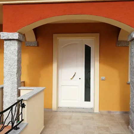 Апартаменты La Casa Di Geppo Кастельсардо