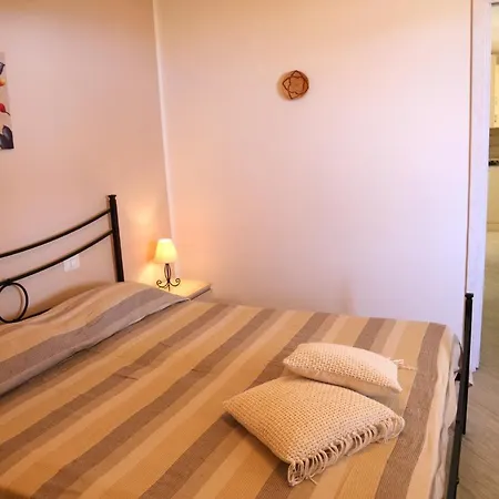 公寓 La Casa Di Geppo 卡斯特尔萨多